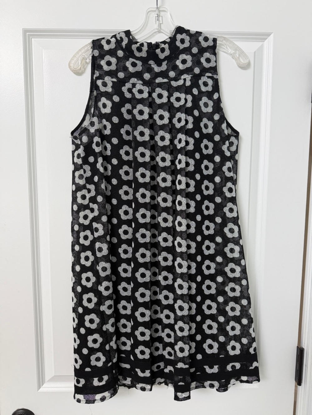 Sachin + Babi Black & White Floral Sleeveless Midi Dress